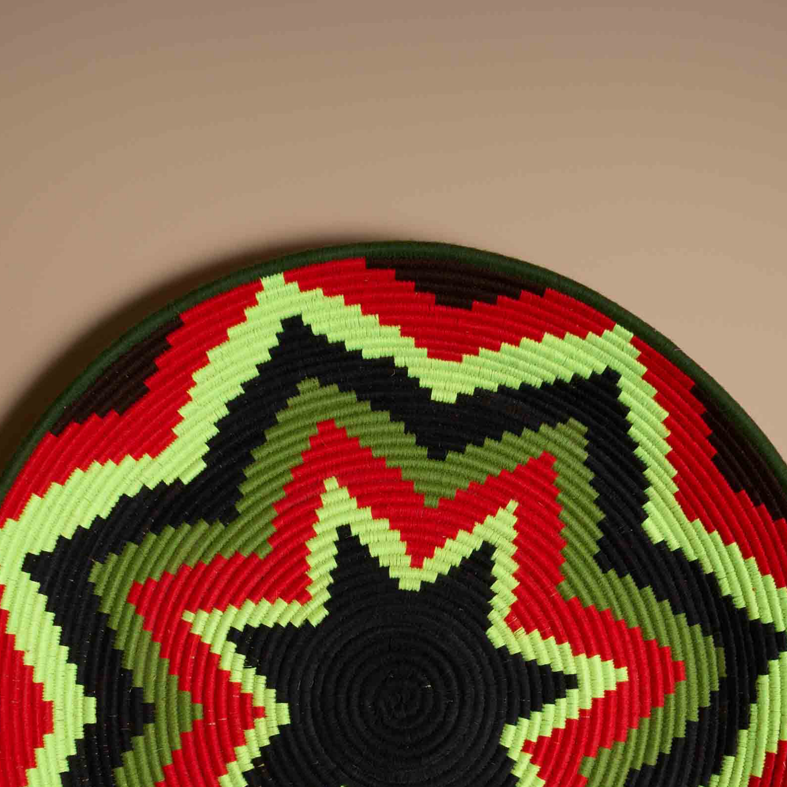 Oum_shooting-fotografico-14.11.20240407-2-copia Oum_shooting-fotografico-14.11.20240407-2-copia