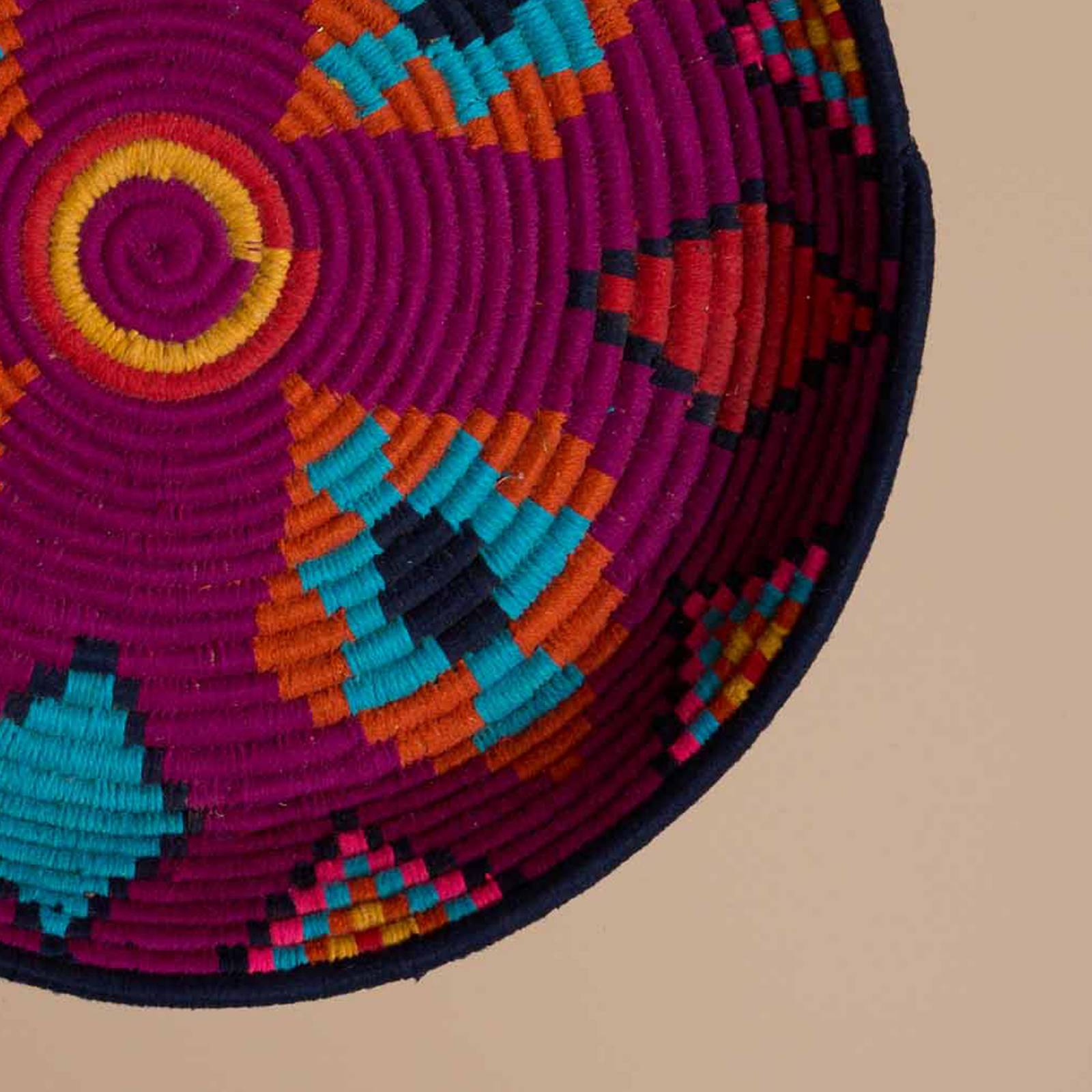 Oum_shooting fotografico 14.11.20240414-2 copia Oum_shooting fotografico 14.11.20240414-2 copia